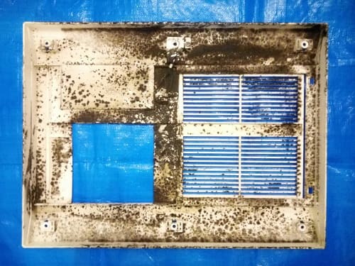 カバーの施工前写真