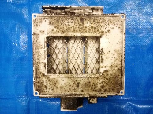 ルーバーの施工前写真