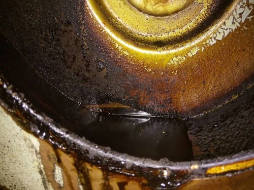 換気扇本体内側の施工前写真